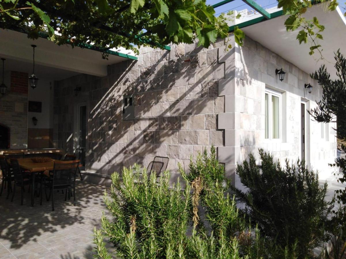 Ferienhaus Family House La - Krvavica *