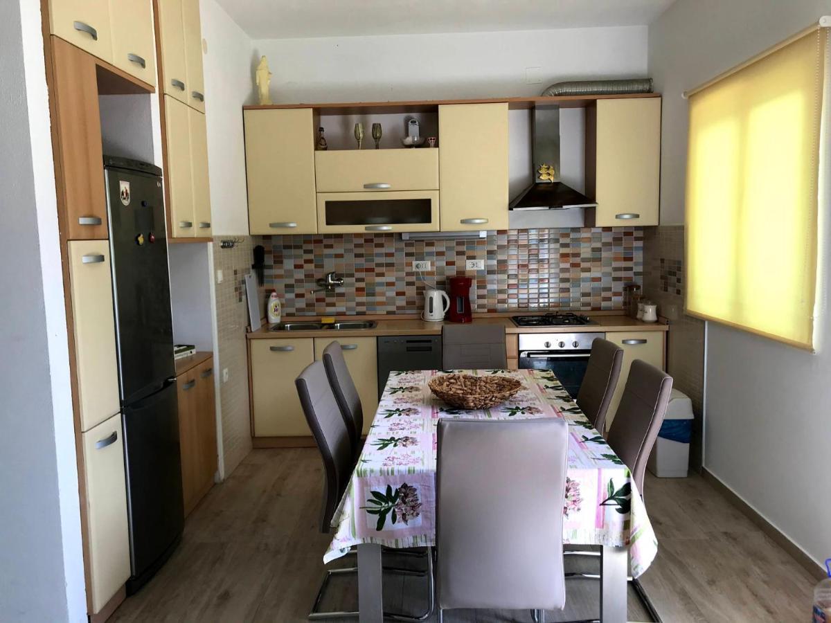 Family House La - Krvavica Ferienhaus *